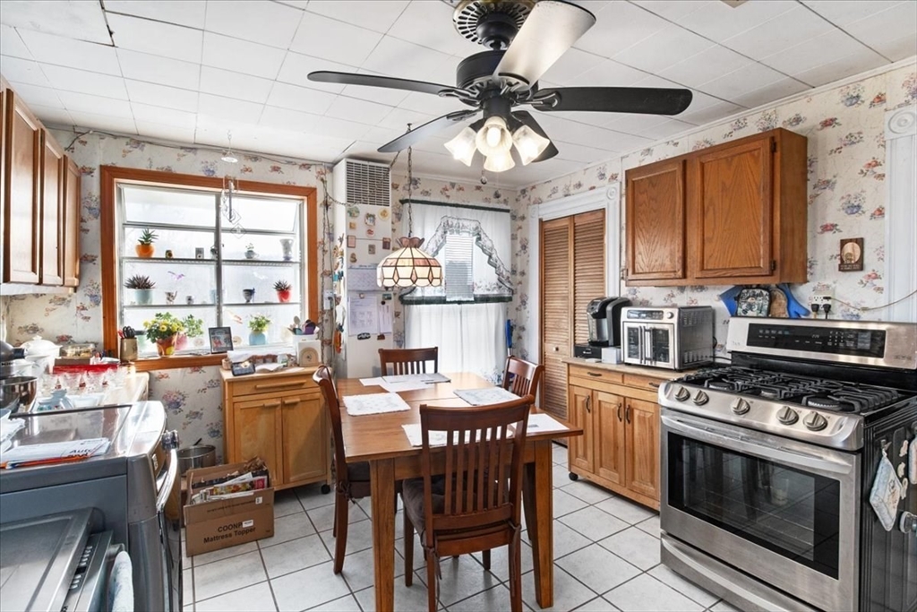 25 Riverside Square Boston, MA 02136 - Photo 13 of 42