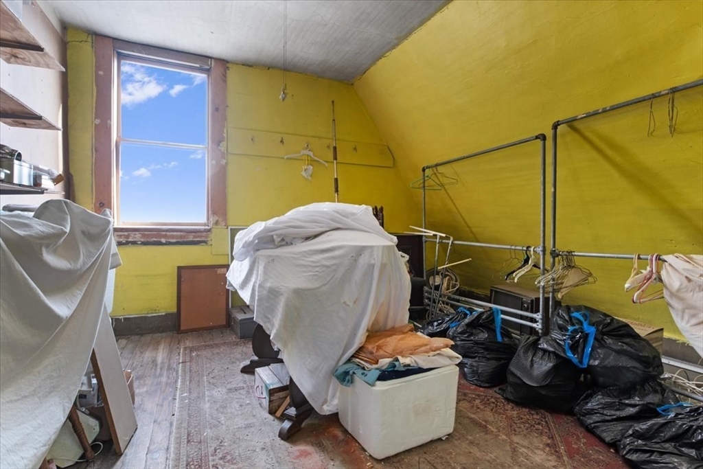 25 Riverside Square Boston, MA 02136 - Photo 20 of 42