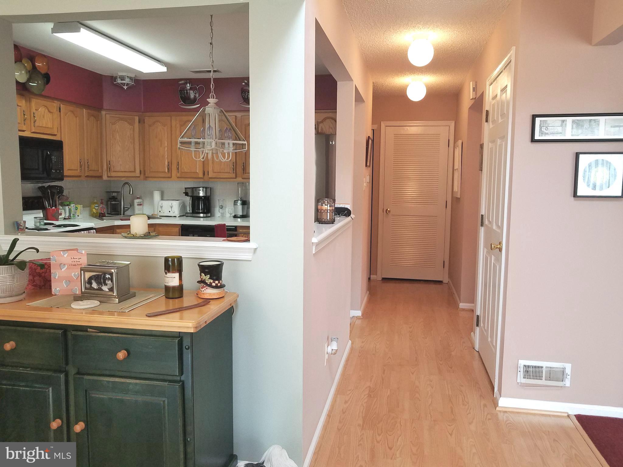 116 Cinnamon Road Thorofare, NJ 08086 - Photo 4 of 26 Gallery Image 4