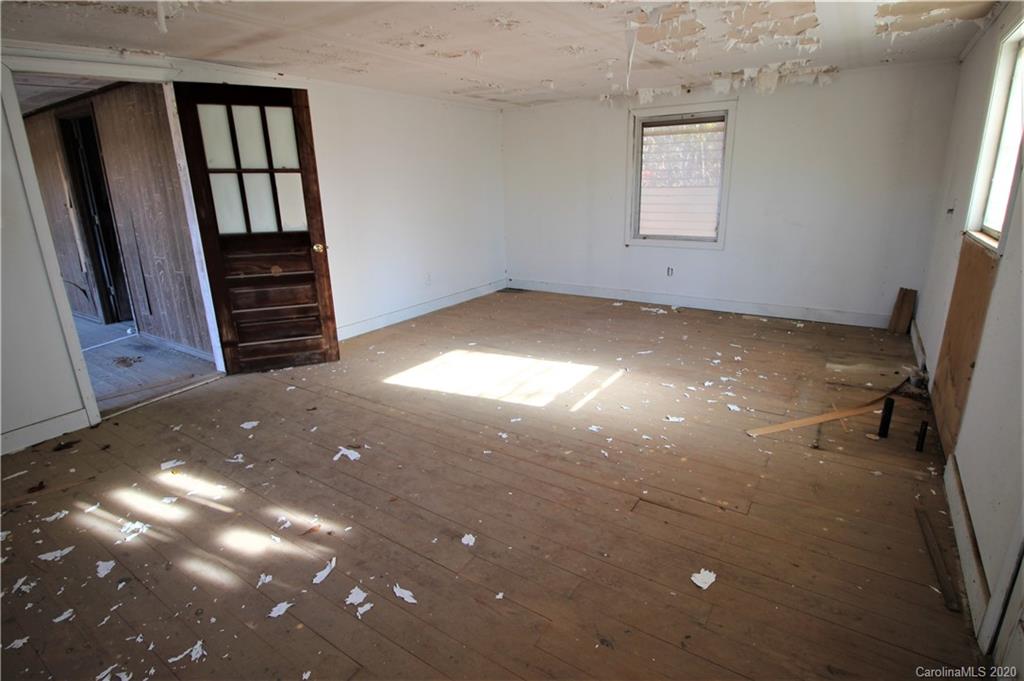 2350 Beaver Creek Road Camden, SC 29020 - Photo 16 of 33 Gallery Image 16