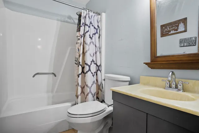 $295,000 | 8372 Northwest River Road, Bristol, FL 32321