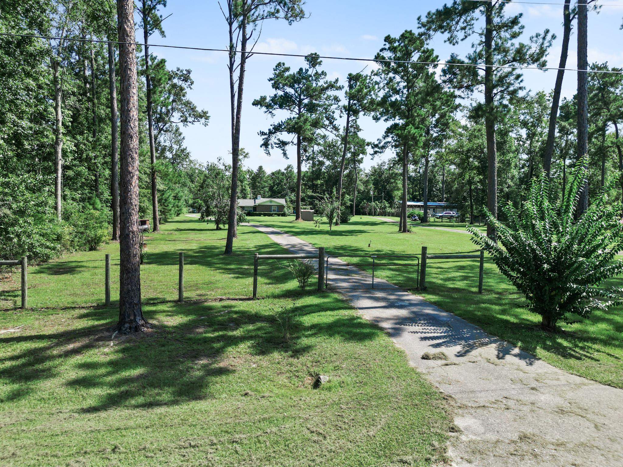 8372 Northwest River Road Bristol, FL 32321 - Photo 33 of 35