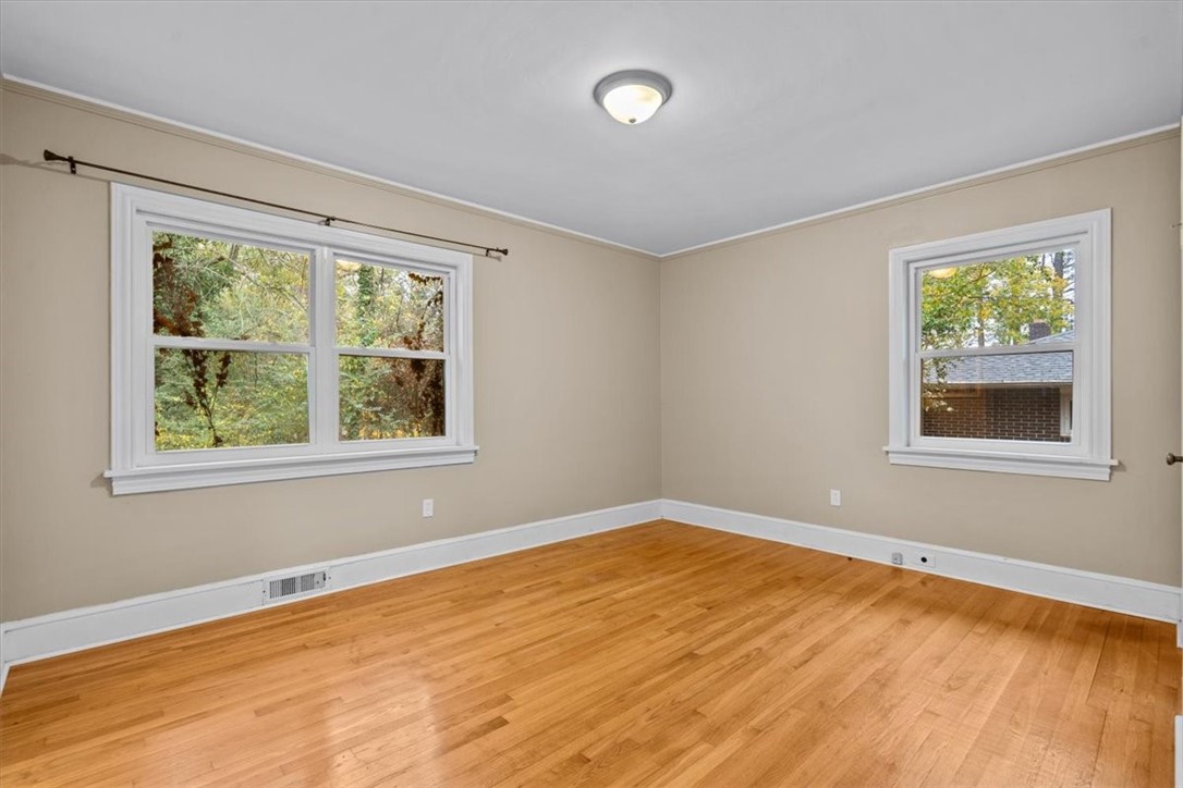 502 Jeb Stuart Avenue Anderson, SC 29621 - Photo 13 of 30 Gallery Image 13