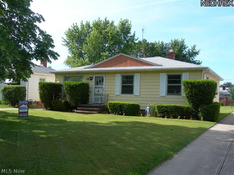 9336 Berkshire Road Cleveland, OH 44130 - Photo 1 of 21