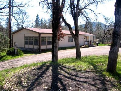 20399 Sawyer Road Shady Cove, OR 97539 - Photo 1 of 13 Primary Photo