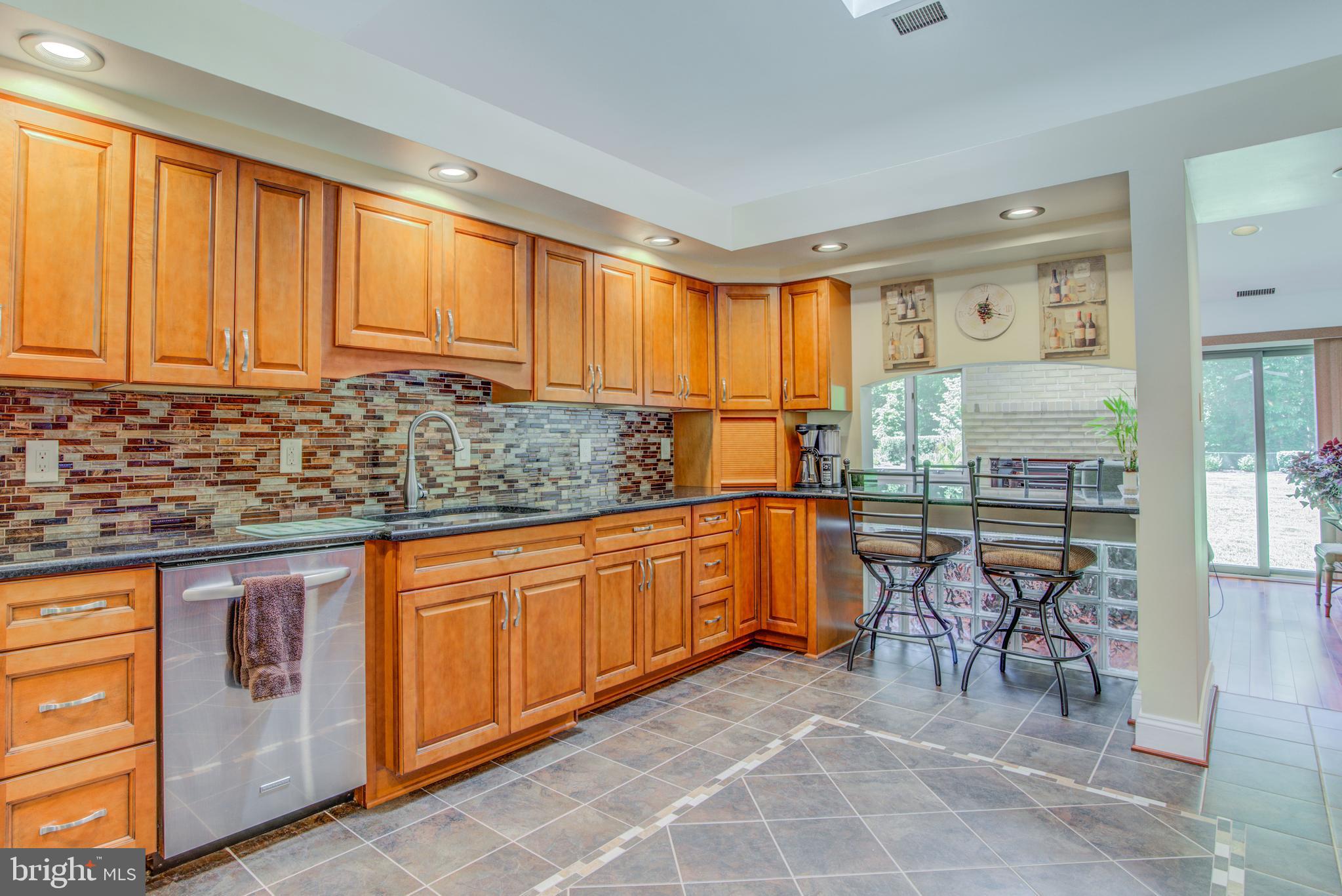 210 Brookfield Road Pasadena, MD 21122 - Photo 12 of 58