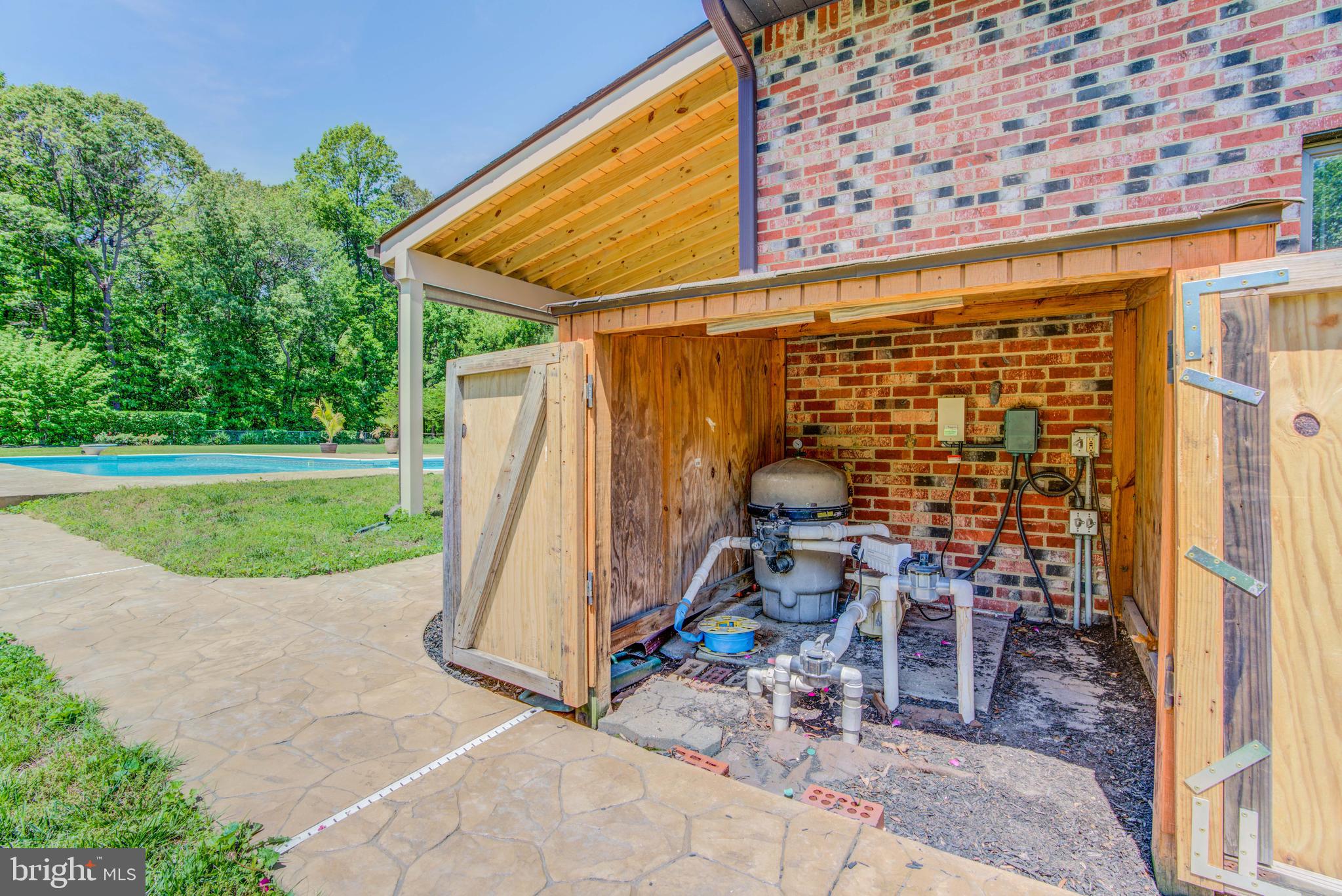 210 Brookfield Road Pasadena, MD 21122 - Photo 51 of 58