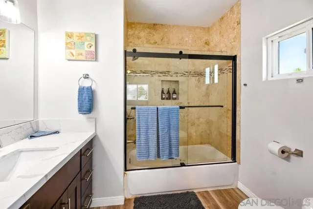 $1,595,000 | 520 Grant Street, Oceanside, CA 92054