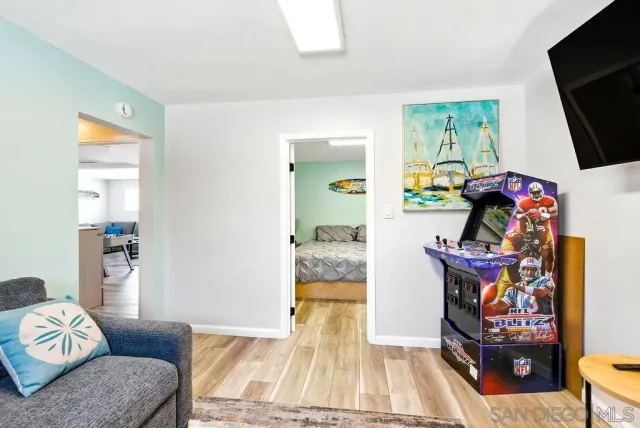 $1,595,000 | 520 Grant Street, Oceanside, CA 92054