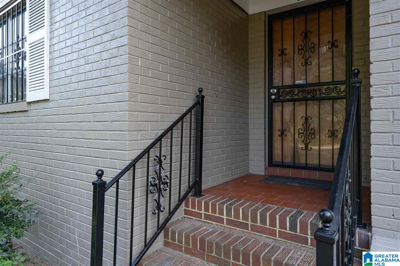 315 Division Street Bessemer, AL 35020 - Photo 3 of 31