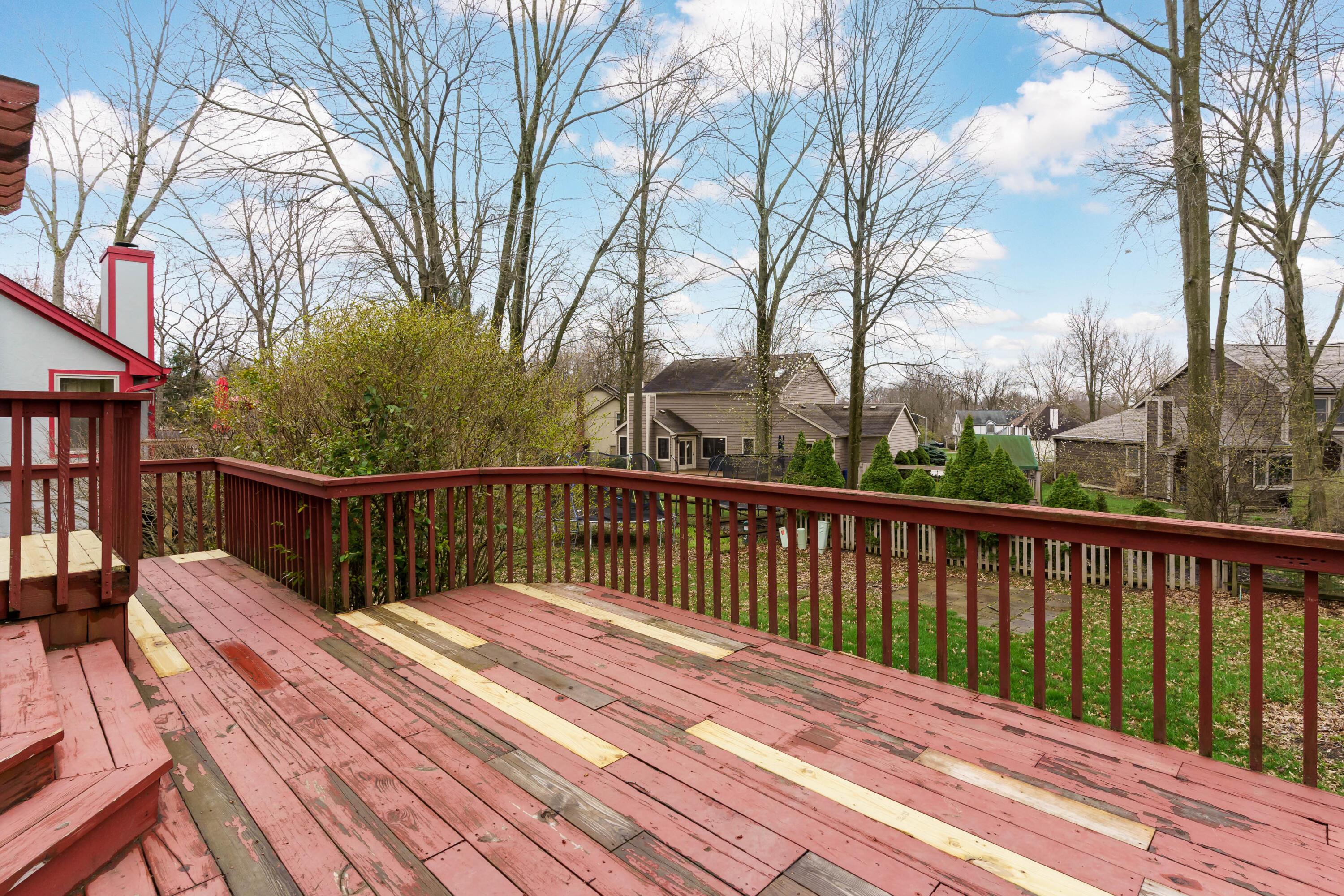 1157 Riva Ridge Boulevard Columbus, OH 43230 - Photo 46 of 55 2 tiered deck