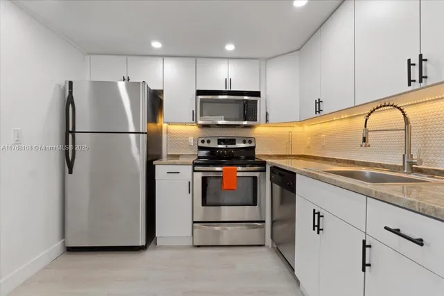 $168,000 | 590 Brittany M, Unit 590, Delray Beach, FL 33446