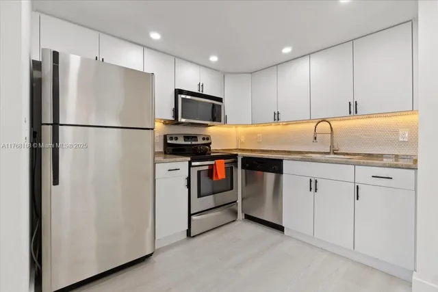 $168,000 | 590 Brittany M, Unit 590, Delray Beach, FL 33446