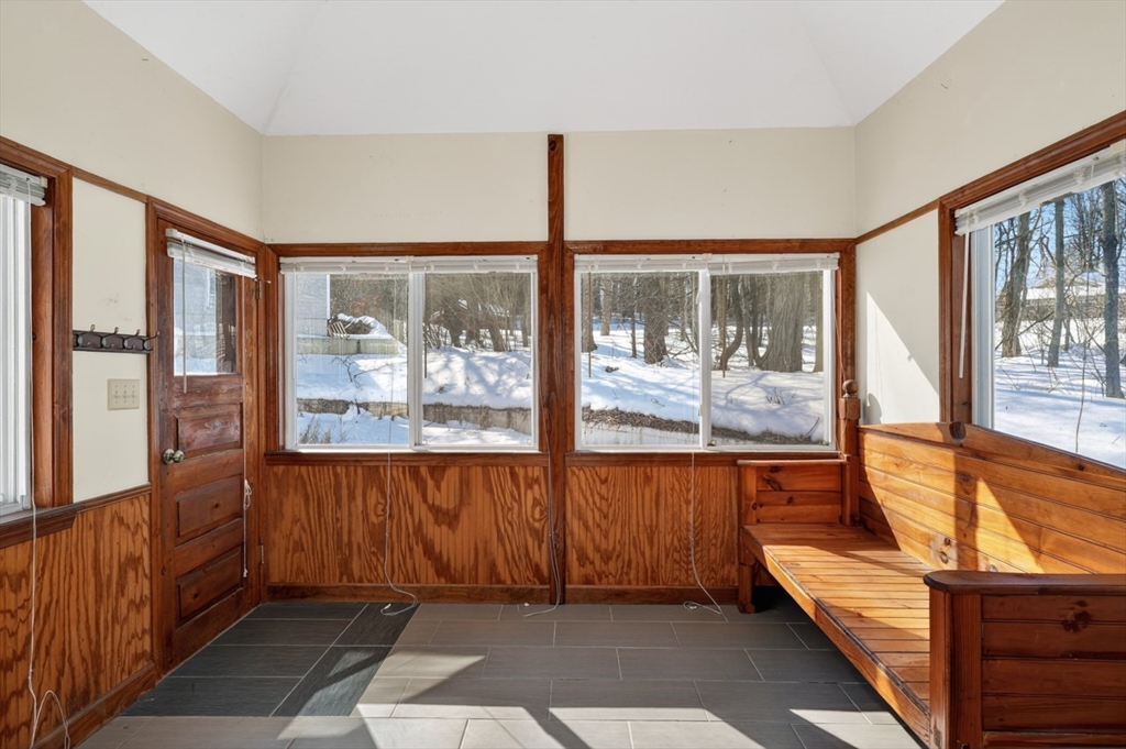 1 Glendale Road Hudson, MA 01749 - Photo 15 of 42