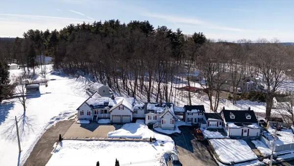 $1,750,000 | 1 Glendale Road, Hudson, MA 01749
