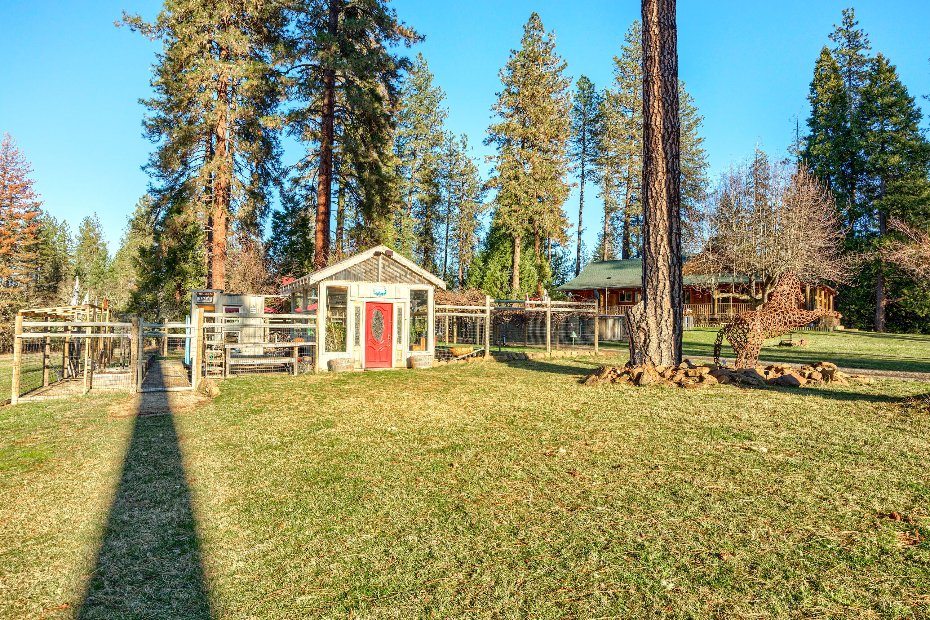 16547 Meadows Road White City, OR 97503 - Photo 40 of 76 Gallery Image 40