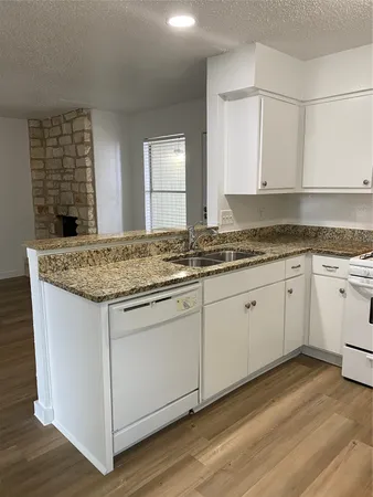 $1,050 | 2305 Cedrick Cove, Unit A, Austin, TX 78748