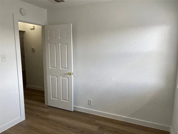 $1,050 | 2305 Cedrick Cove, Unit A, Austin, TX 78748