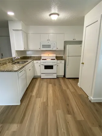 $1,050 | 2305 Cedrick Cove, Unit A, Austin, TX 78748