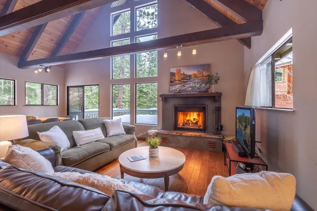 $765,000 | 13552 Davos Drive, Truckee, CA 96161
