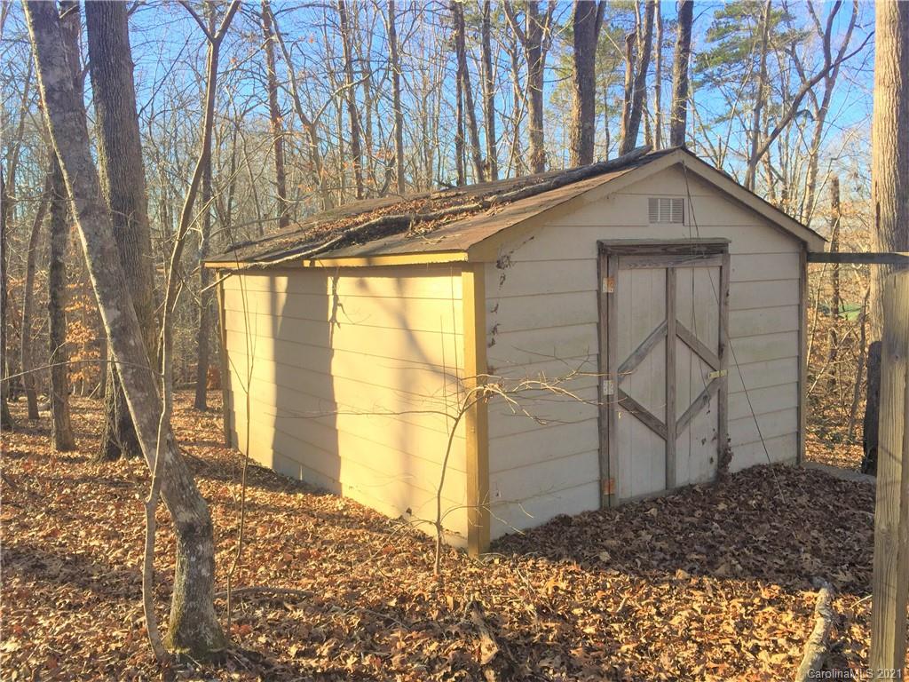 Lot#75 River Ridge Parkway Rutherfordton, NC 28139 - Photo 11 of 26 a backyard of a house