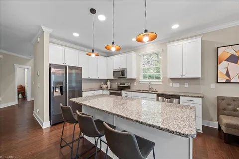 $549,900 | 6125 Sundown Drive, Greensboro, NC 27410