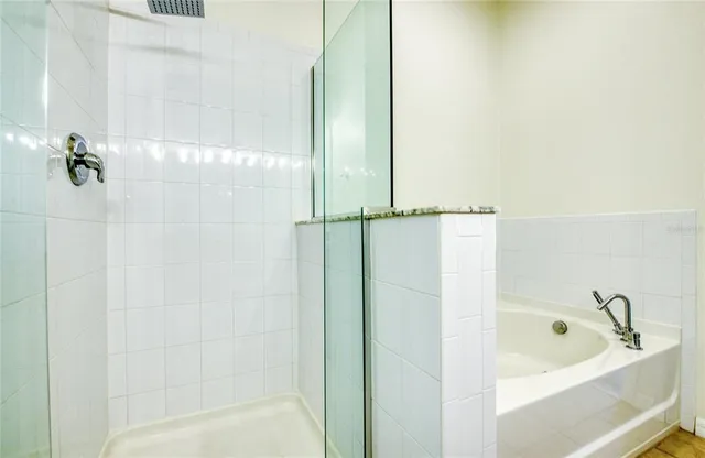 $2,400 | 4670 69th Place North, Pinellas Park, FL 33781