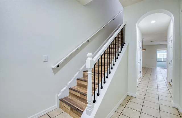 $2,400 | 4670 69th Place North, Pinellas Park, FL 33781