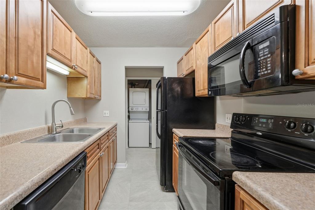1695 Lee Road, Unit B204 Winter Park, FL 32789 - Photo 8 of 21