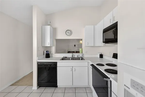 $236,000 | 6126 Sunnyvale Drive, Unit 2303, Orlando, FL 32822