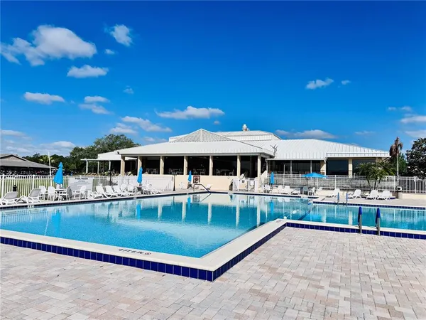 $236,000 | 6126 Sunnyvale Drive, Unit 2303, Orlando, FL 32822