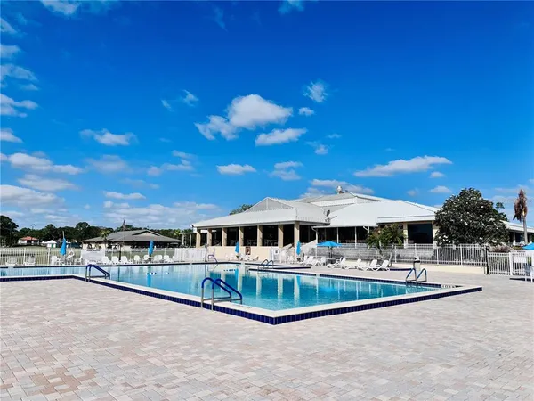 $236,000 | 6126 Sunnyvale Drive, Unit 2303, Orlando, FL 32822