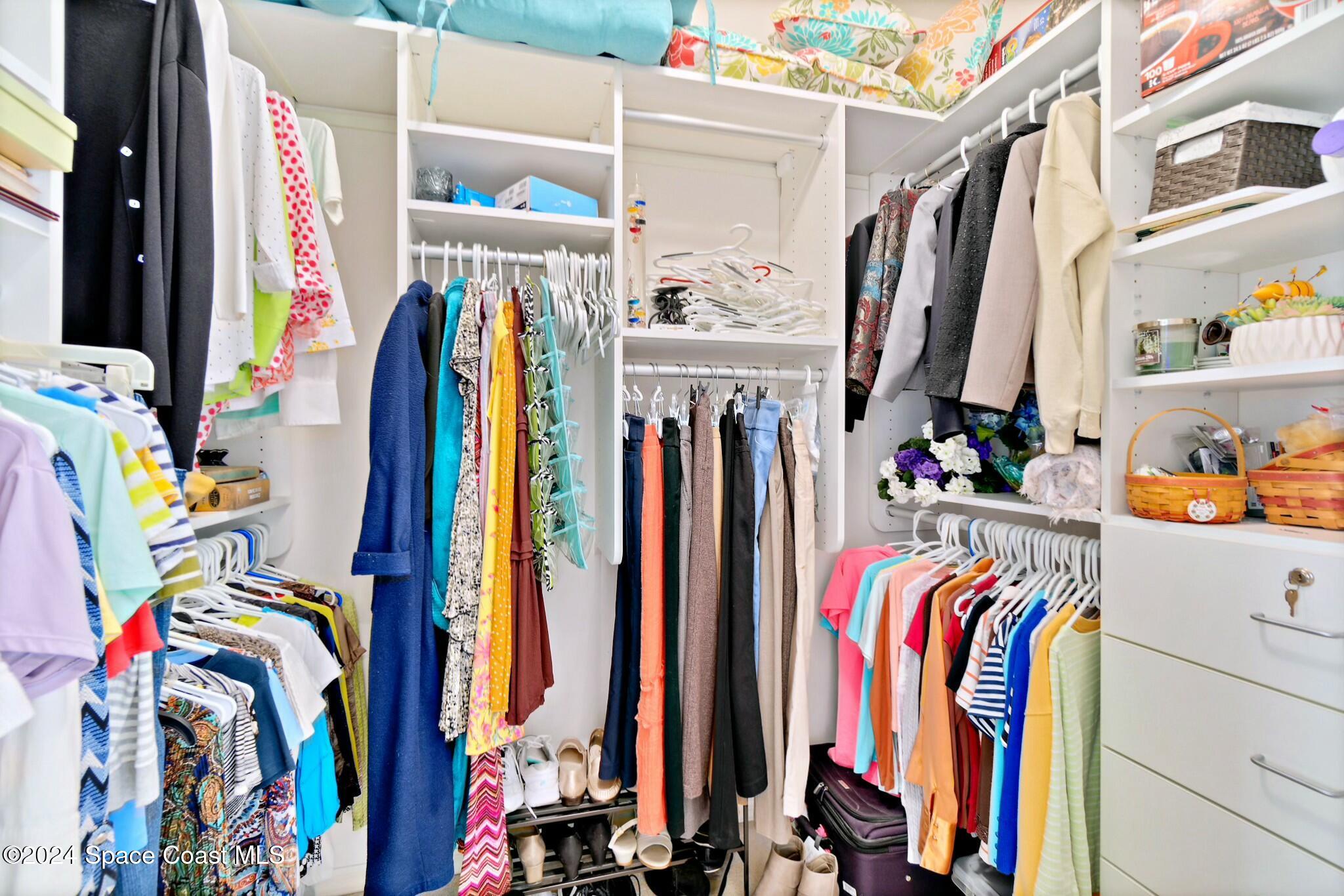 400 Trotter Lane, Unit 102 Melbourne, FL 32940 - Photo 27 of 51 Master Bedroom Closet