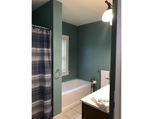142 Gilbert Avenue Springfield, MA 01119 - Photo 15 of 24