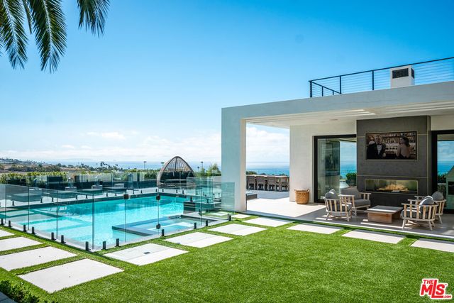 $11,900,000 | 5944 Filaree Heights Road, Malibu, CA 90265