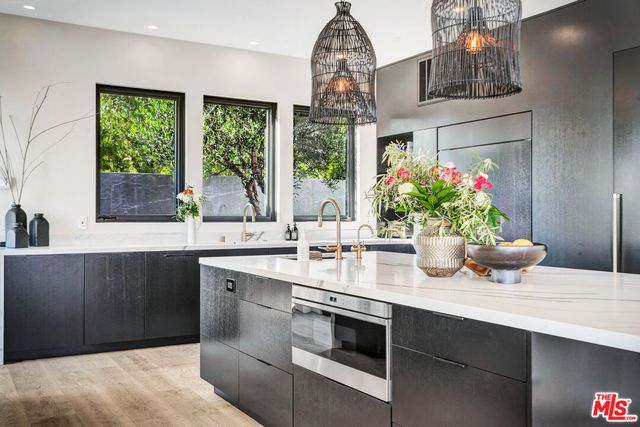 $11,900,000 | 5944 Filaree Heights Road, Malibu, CA 90265