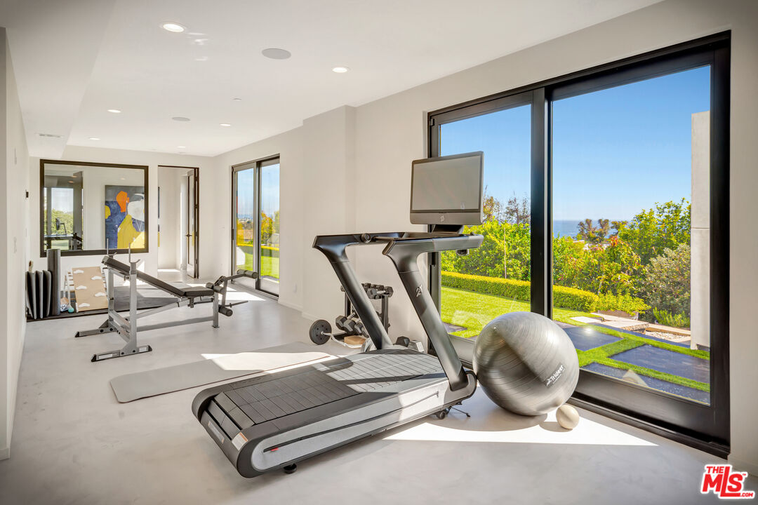 5944 Filaree Heights Road Malibu, CA 90265 - Photo 27 of 36