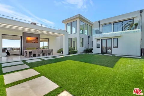 $11,900,000 | 5944 Filaree Heights Road, Malibu, CA 90265
