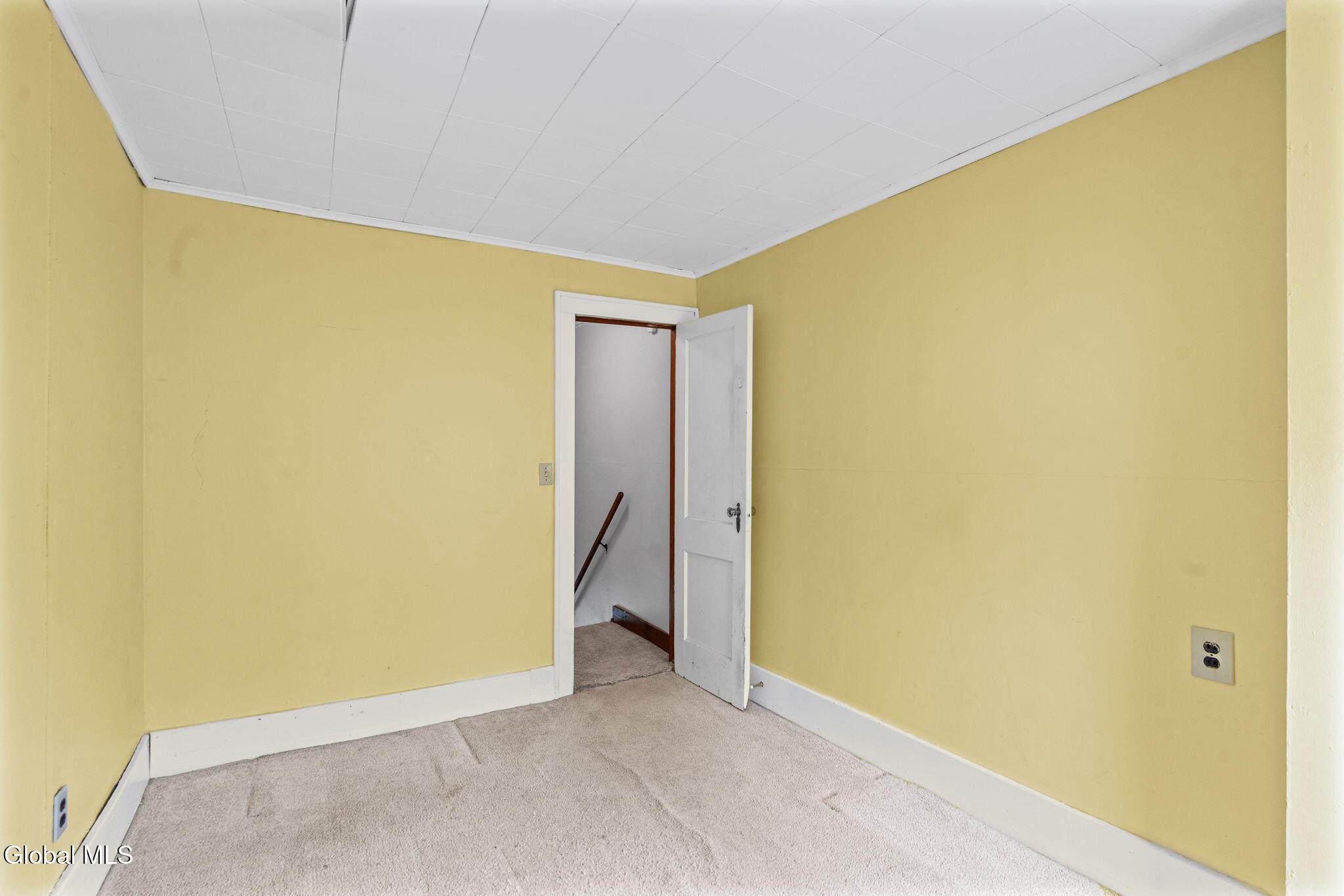 36 New Turnpike Road Troy, NY 12182 - Photo 13 of 20 Bedroom 1