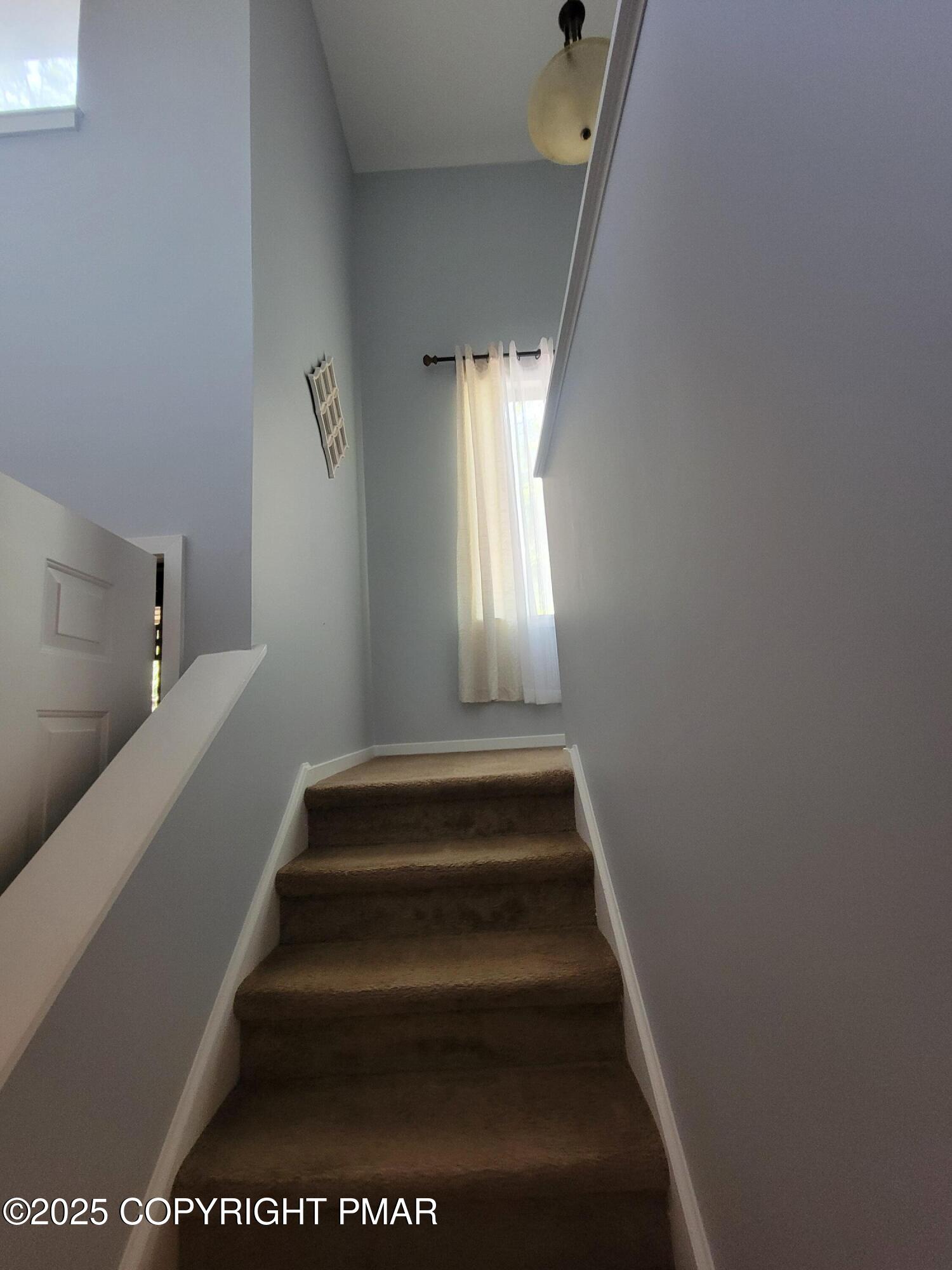 216 Falls Circle Bushkill, PA 18324 - Photo 19 of 26 20250623_110800