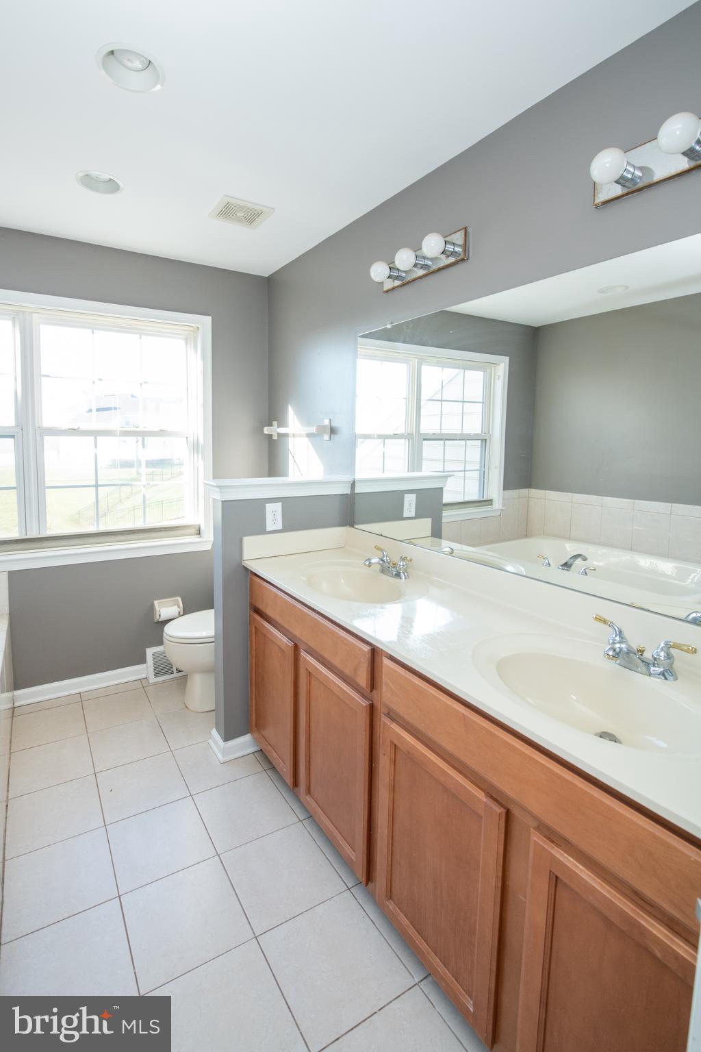 205 Tremain Road Bensalem, PA 19020 - Photo 35 of 58 Gallery Image 35