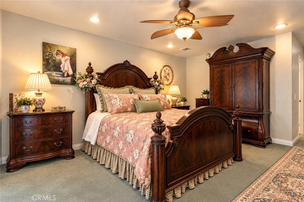 8554 Hillside Road Rancho Cucamonga, CA 91701 - Photo 21 of 40 Primary bedroom 1