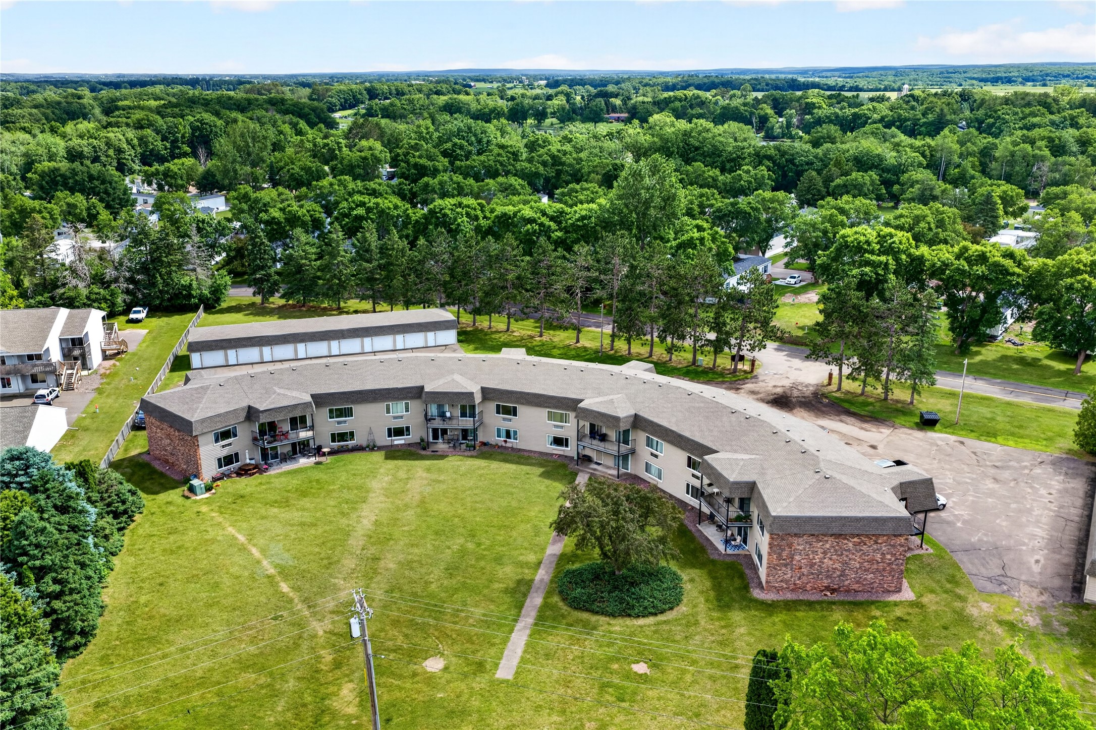 2006 21 3/8 Street, Unit 409 Rice Lake, WI 54868 - Photo 10 of 43