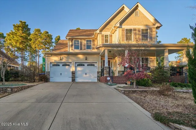 $639,995 | 275 Wiregrass Lane, Southern Pines, NC 28387