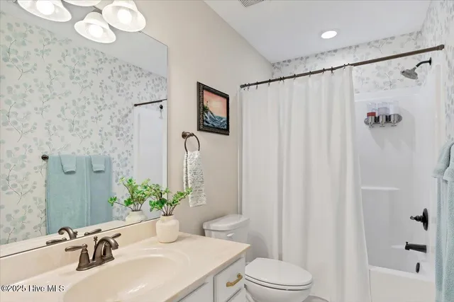 $639,995 | 275 Wiregrass Lane, Southern Pines, NC 28387