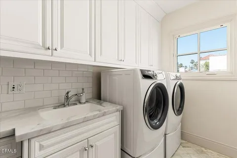 $4,250,000 | 10520 Blythe Avenue, Los Angeles, CA 90064