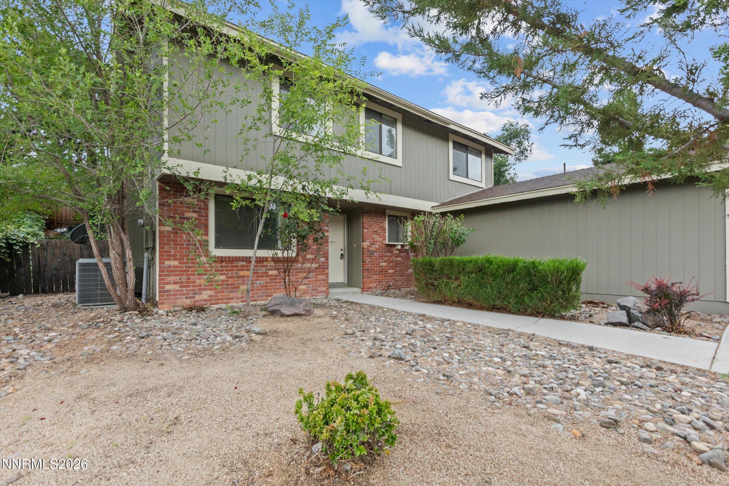 1855 Severn Drive Reno, NV 89503 - Photo 5 of 42 02-0Y7A1849