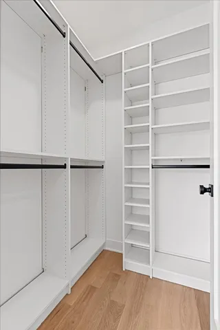 $1,750,000 | 1964 West Farragut Avenue, Chicago, IL 60625