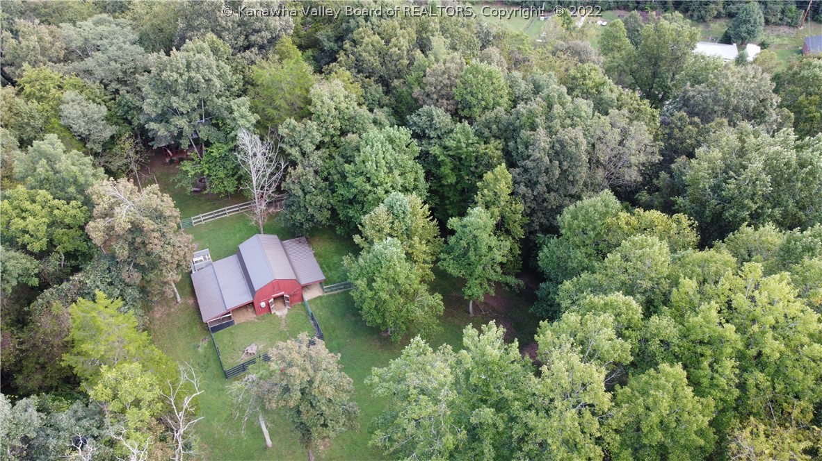 348 Country Road Salt Rock, WV 25559 - Photo 33 of 39 Gallery Image 33