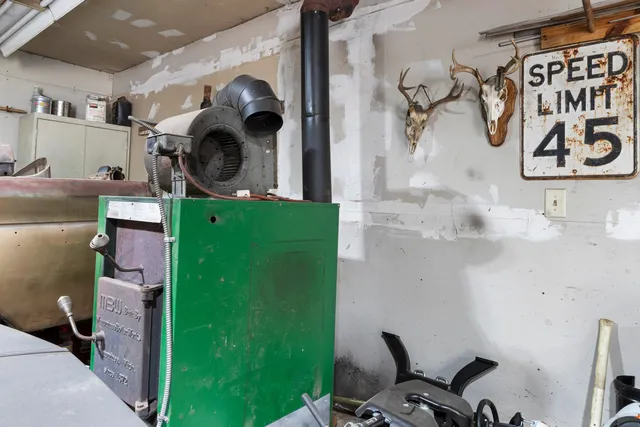 $550,000 | W444 Carlson Lane, Oconto Falls, WI 54154